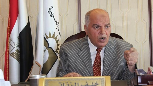 خلف الزناتي نقيب معلمي مصر ورئيس اتحاد المعلمين العرب،